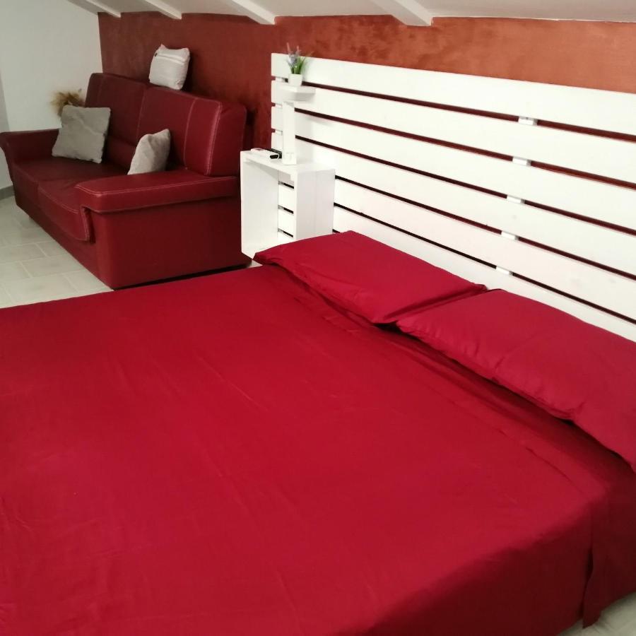 B&B La Camelia Сантерамо-ин-Колле Номер фото
